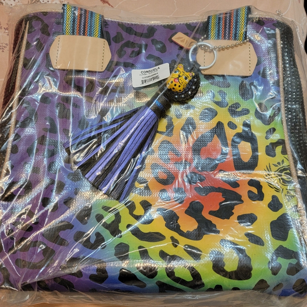 Consuela Classic Tote Semi *New*
